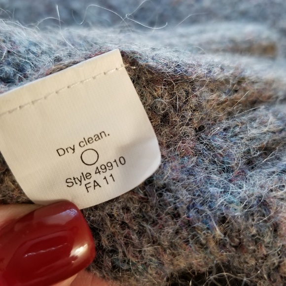 J. Crew V Neck  September sweater size XS - Picture 4 of 6